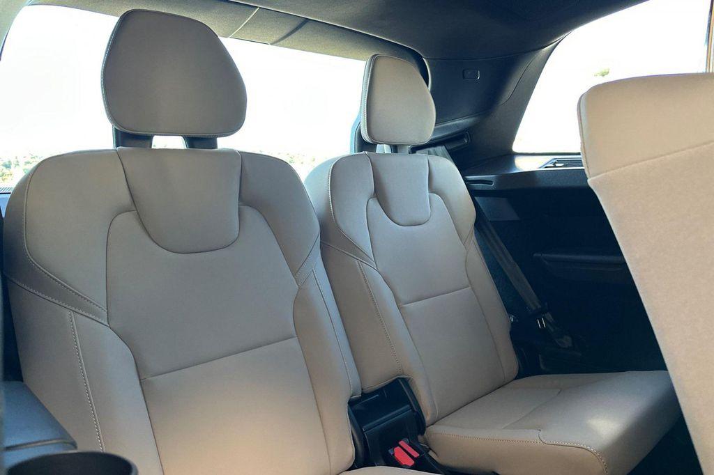 new 2026 Volvo XC90 Plug-In Hybrid car, priced at $81,875