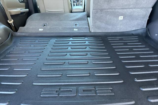 used 2013 Ford Edge car, priced at $7,000