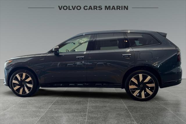new 2025 Volvo EX90 car, priced at $91,990