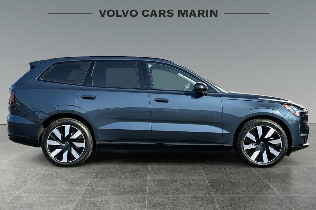 new 2025 Volvo EX90 car, priced at $95,320