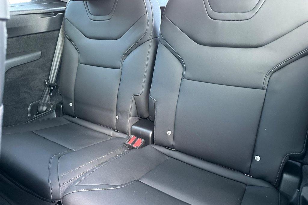 new 2025 Volvo EX90 car, priced at $95,320