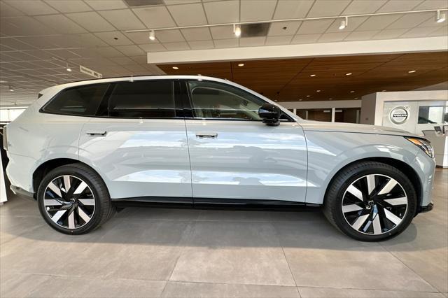 new 2025 Volvo EX90 car, priced at $85,640