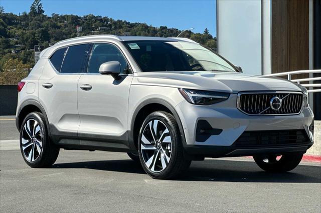 new 2025 Volvo XC40 car, priced at $50,825