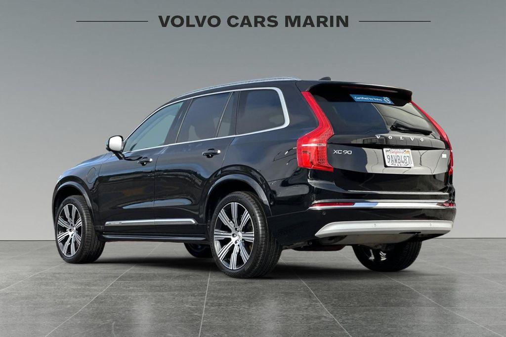used 2022 Volvo XC90 Recharge Plug-In Hybrid car, priced at $45,000