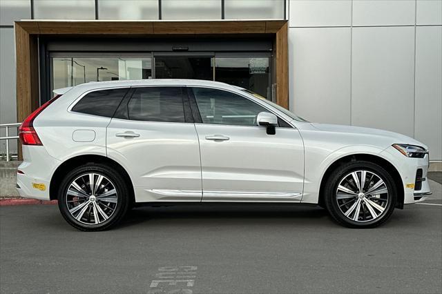 used 2022 Volvo XC60 Recharge Plug-In Hybrid car, priced at $44,900