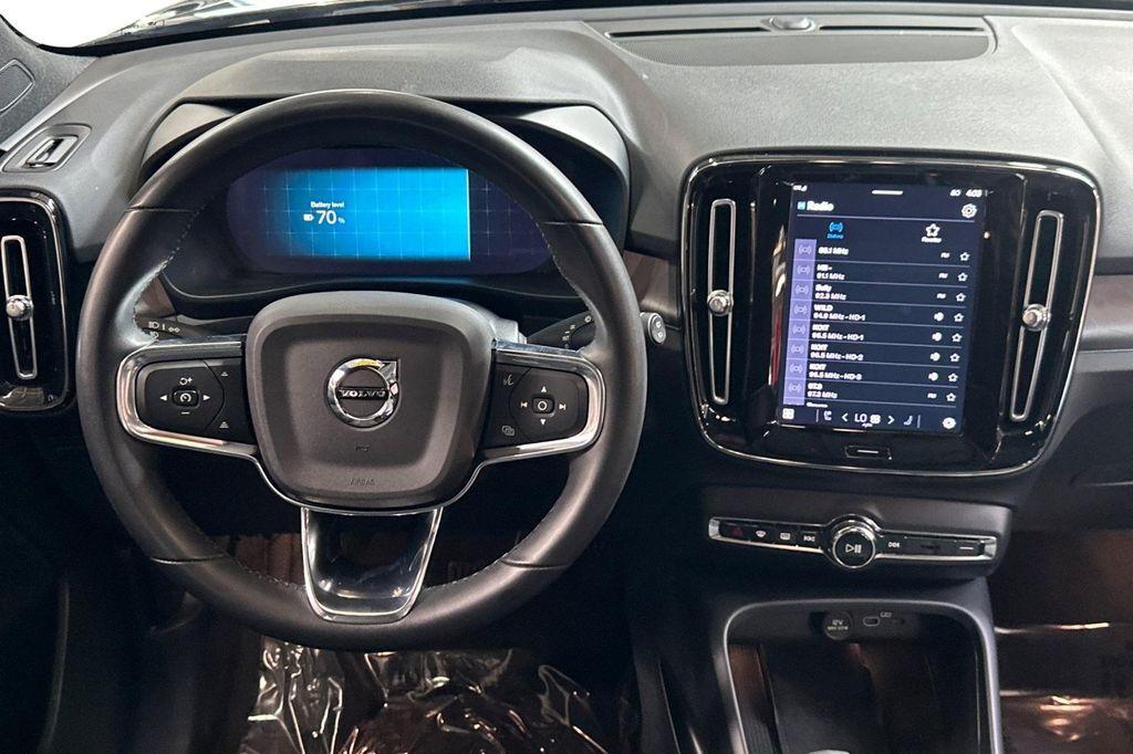 used 2023 Volvo XC40 Recharge Pure Electric car, priced at $31,600