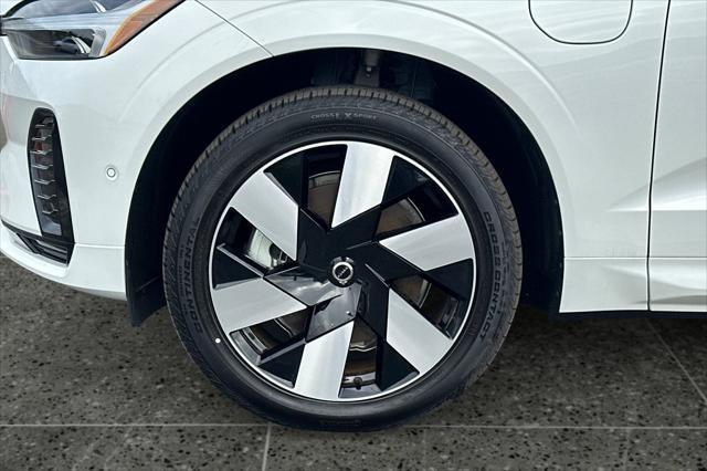 new 2025 Volvo XC60 Plug-In Hybrid car, priced at $72,345