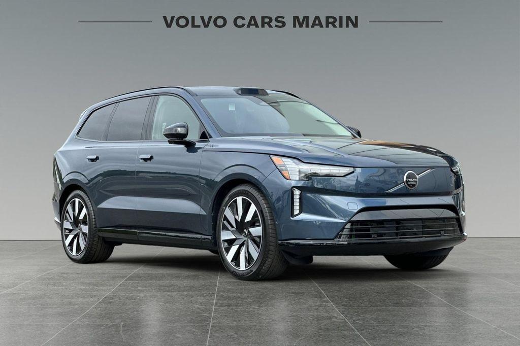 new 2025 Volvo EX90 car
