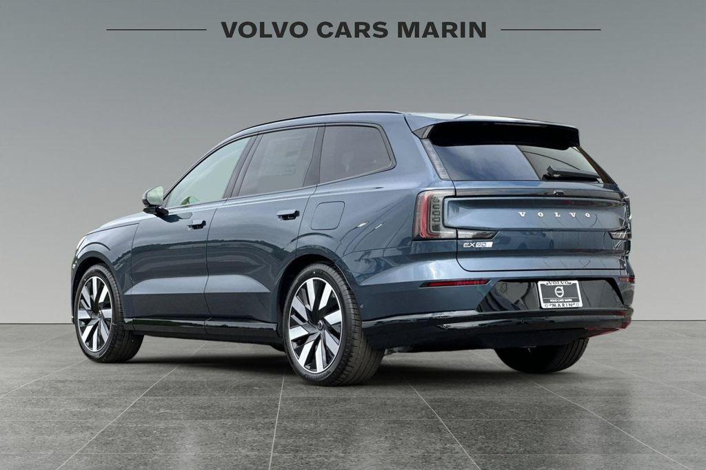 new 2025 Volvo EX90 car
