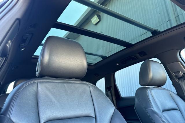 used 2017 Audi Q7 car, priced at $15,600