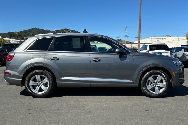 used 2017 Audi Q7 car, priced at $15,600
