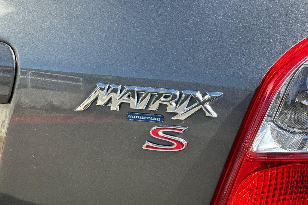 used 2010 Toyota Matrix car, priced at $5,499