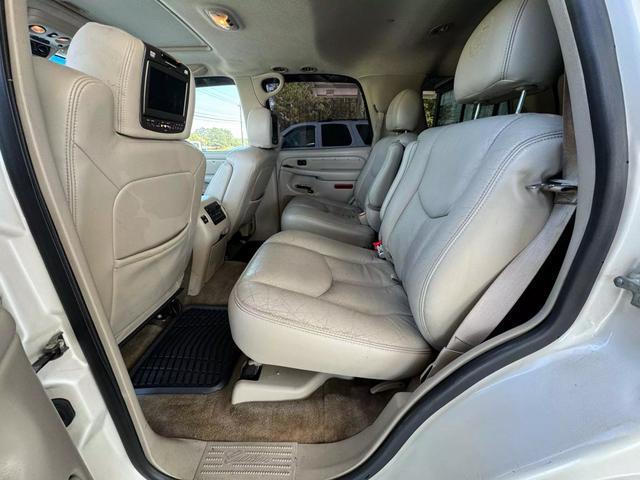 used 2006 Cadillac Escalade car, priced at $6,900