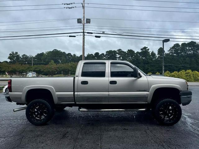 used 2004 Chevrolet Silverado 2500 car, priced at $13,900