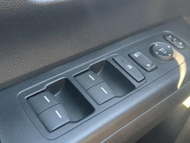 used 2025 Honda CR-V Hybrid car, priced at $35,799