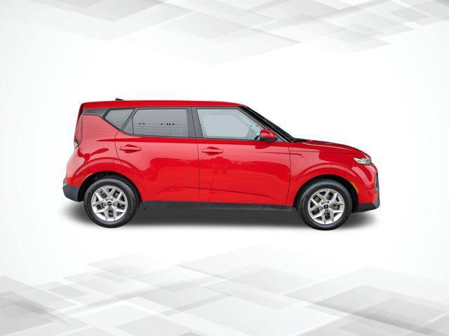 used 2022 Kia Soul car, priced at $14,997