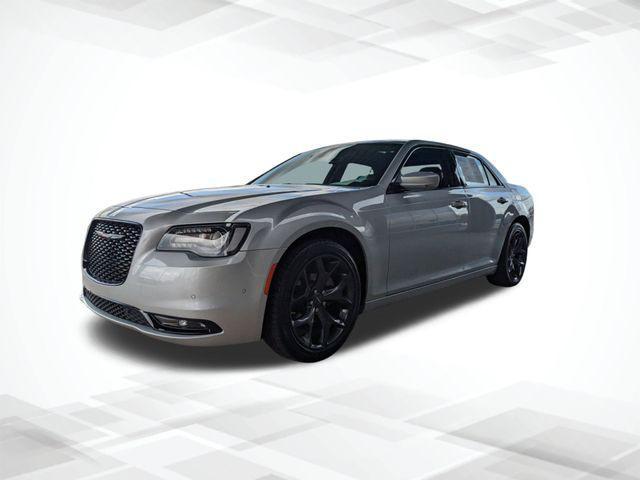 used 2023 Chrysler 300 car, priced at $25,419