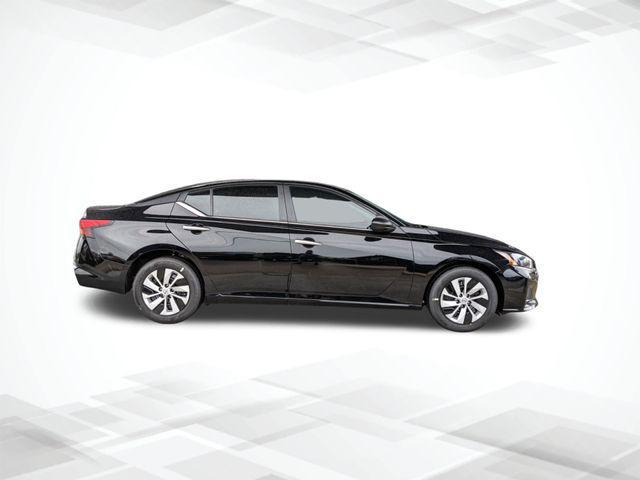 new 2025 Nissan Altima car, priced at $27,140