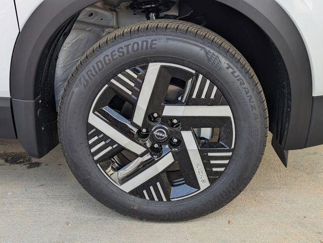 new 2025 Nissan Kicks car, priced at $24,127