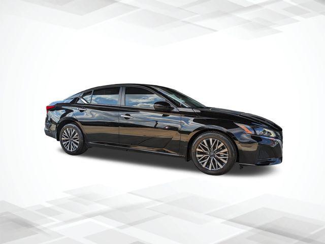 used 2023 Nissan Altima car, priced at $19,987