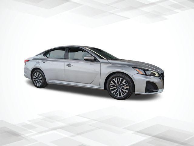 used 2023 Nissan Altima car, priced at $19,419