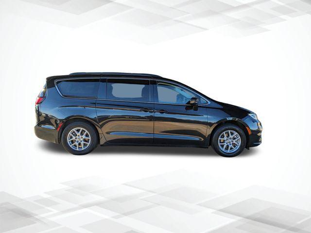 used 2022 Chrysler Pacifica car, priced at $20,790