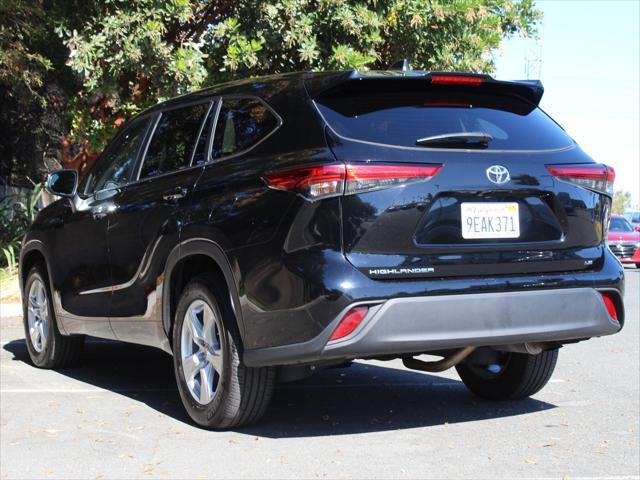 used 2023 Toyota Highlander car, priced at $35,500