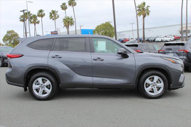 used 2023 Toyota Highlander car, priced at $36,000