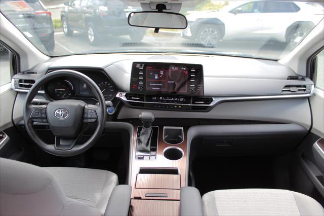 used 2023 Toyota Sienna car, priced at $39,679