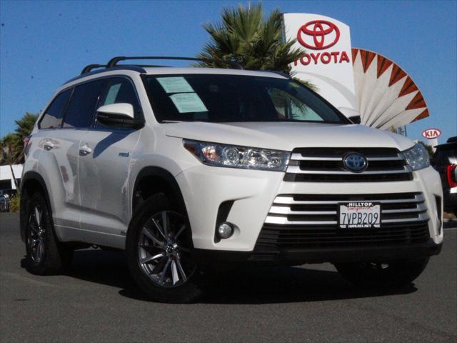 used 2017 Toyota Highlander Hybrid car, priced at $27,200