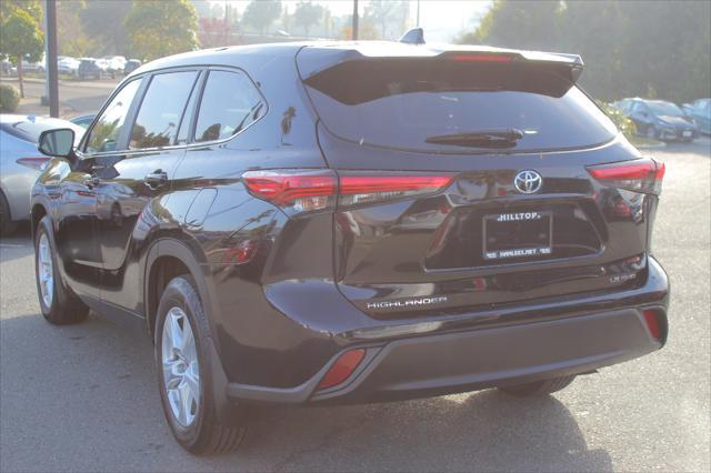 used 2023 Toyota Highlander car, priced at $34,999