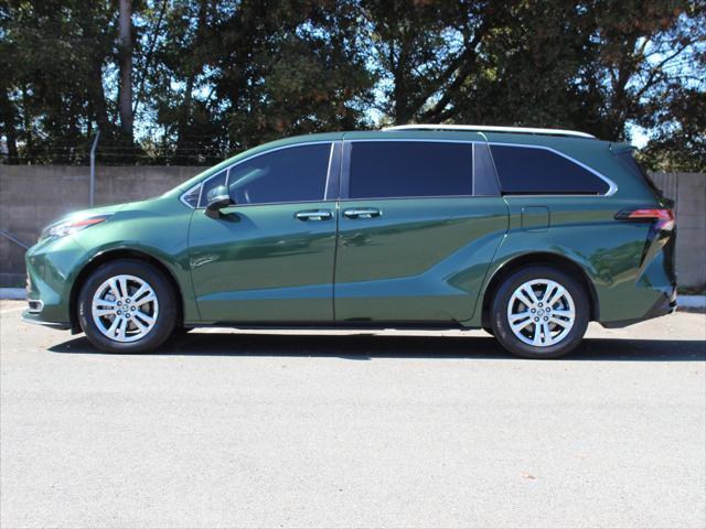 used 2022 Toyota Sienna car, priced at $55,400