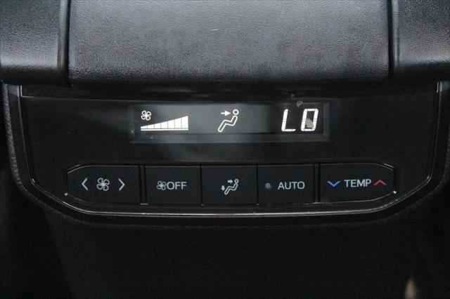 used 2024 Toyota Highlander car, priced at $44,647