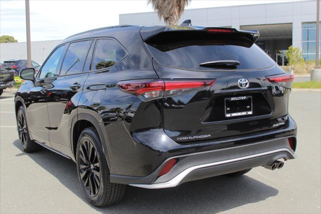 used 2024 Toyota Highlander car, priced at $44,647