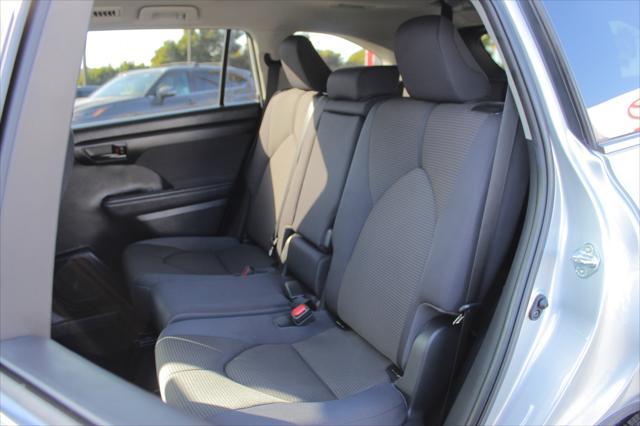 used 2023 Toyota Highlander car, priced at $35,890