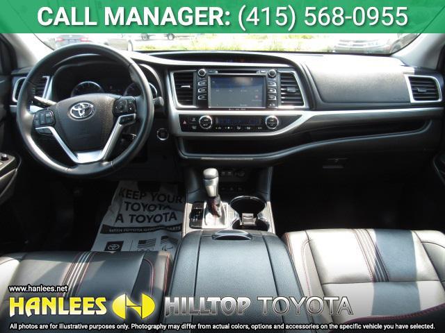 used 2019 Toyota Highlander car, priced at $26,897