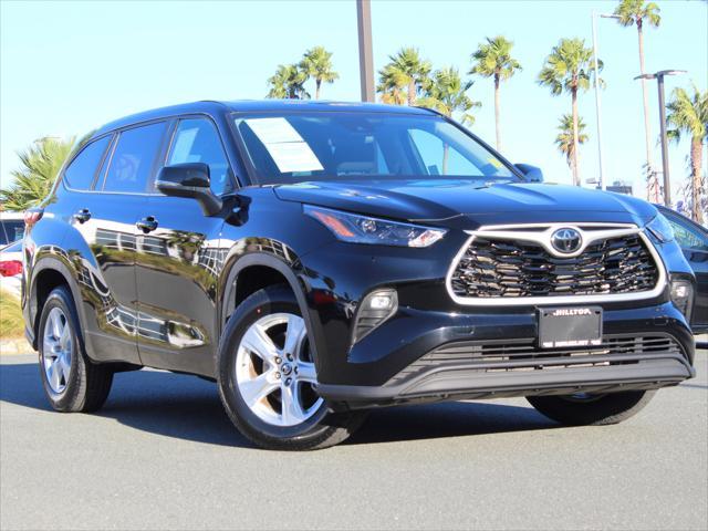 used 2023 Toyota Highlander car, priced at $35,200