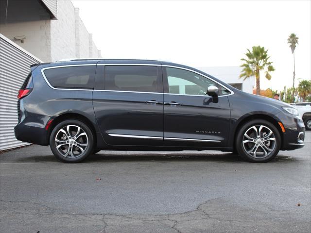 used 2021 Chrysler Pacifica car, priced at $33,500