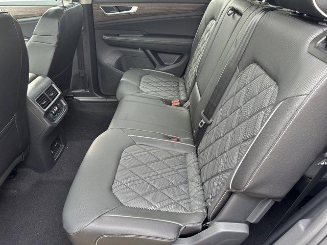 new 2026 Volkswagen Atlas car, priced at $56,136