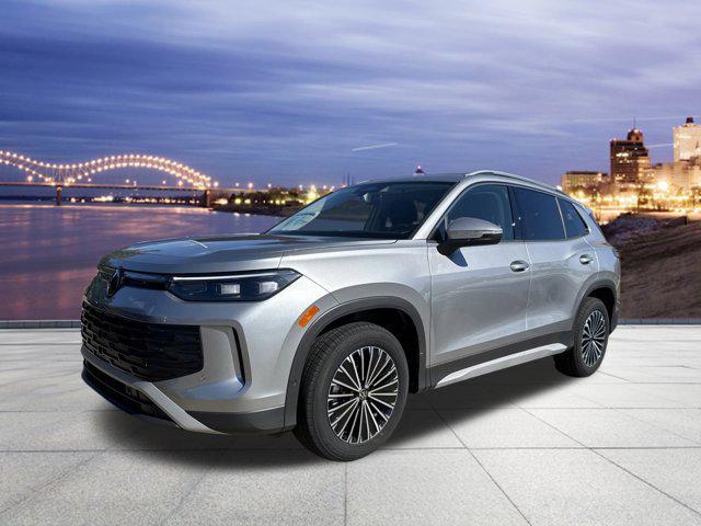 new 2025 Volkswagen Tiguan car, priced at $30,178