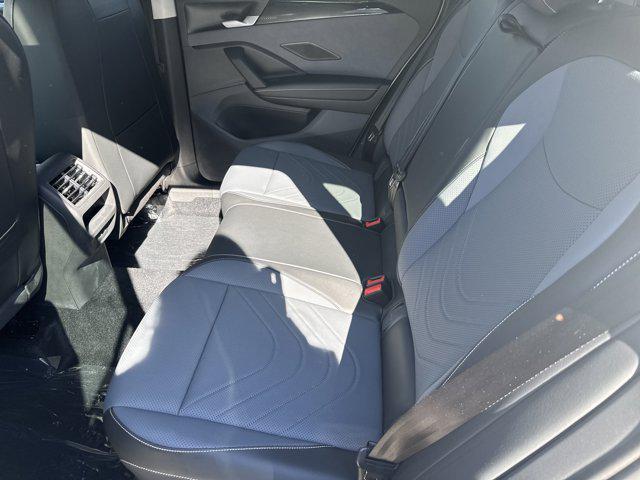 new 2025 Volkswagen Tiguan car, priced at $33,192