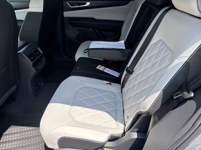 new 2025 Volkswagen Atlas Cross Sport car