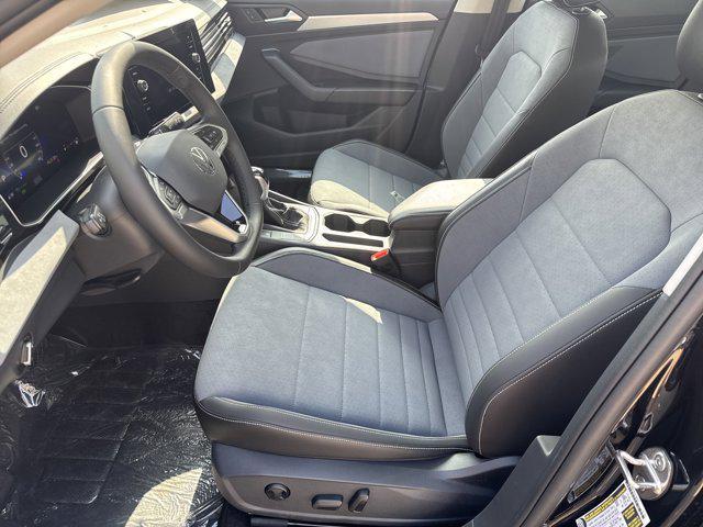 new 2025 Volkswagen Jetta car