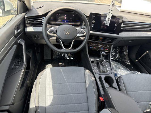 new 2025 Volkswagen Jetta car