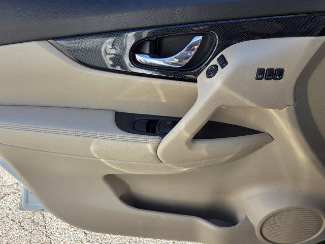 used 2020 Nissan Rogue car, priced at $19,500