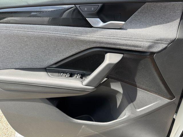 new 2025 Volkswagen Tiguan car