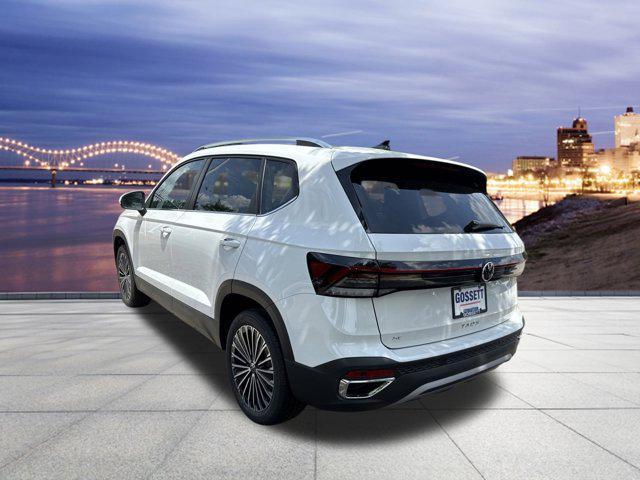 new 2025 Volkswagen Taos car
