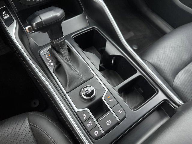 used 2024 Kia Sorento car, priced at $28,999