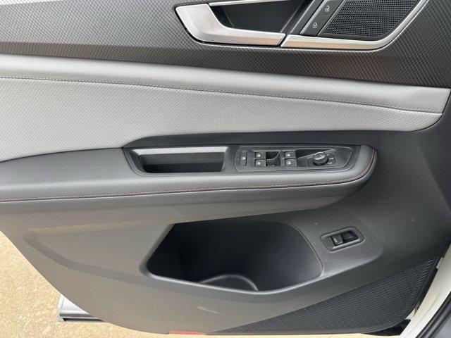 new 2025 Volkswagen Atlas car, priced at $45,255