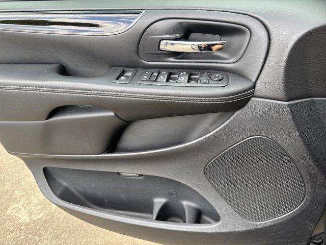 used 2015 Dodge Grand Caravan car, priced at $11,999